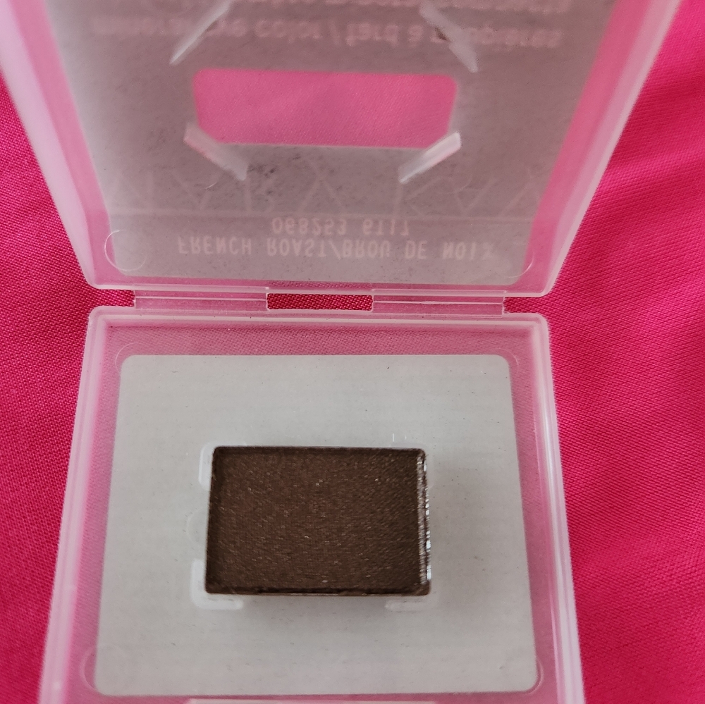 Mary Kay Eye Color - Picture 2 of 2